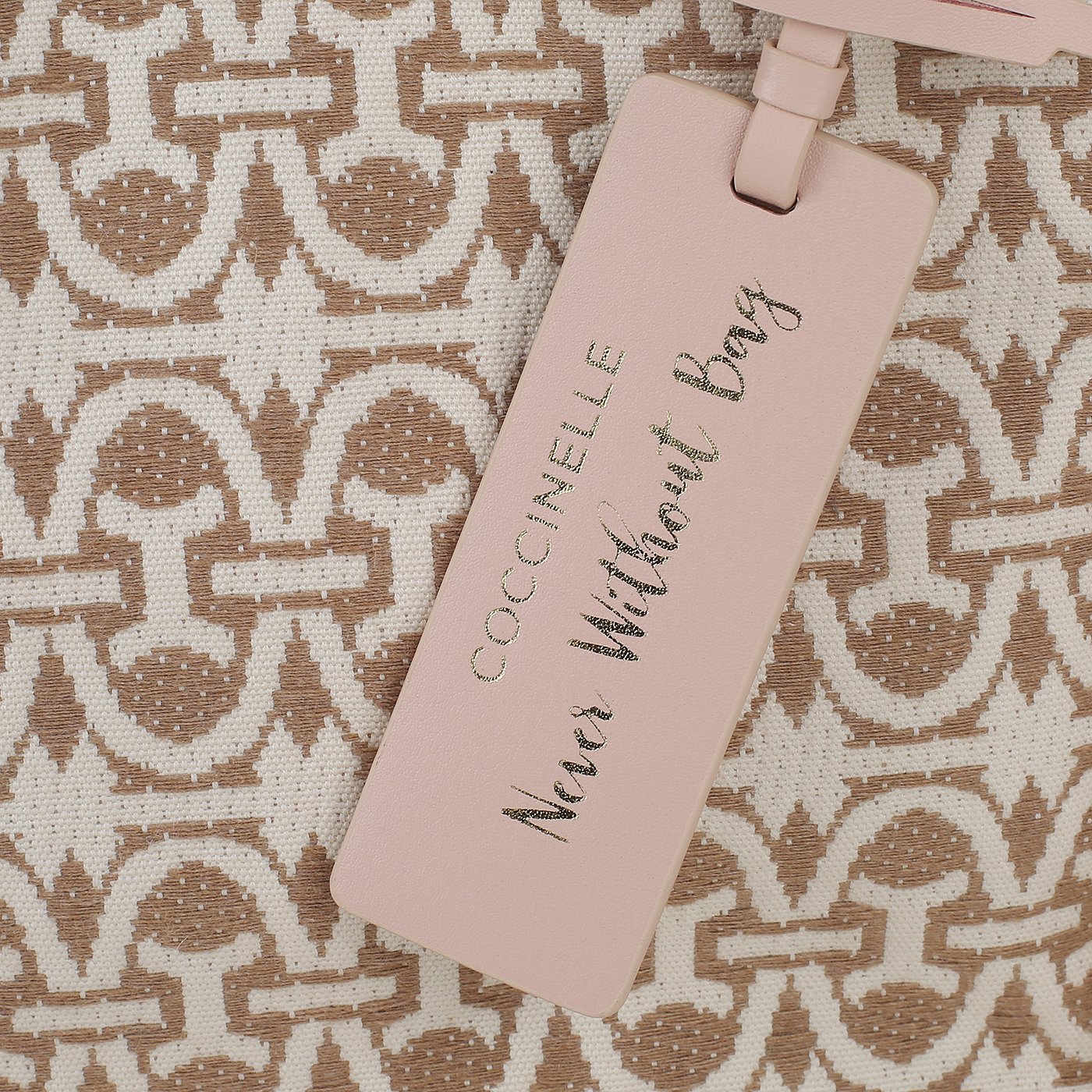 Текстильная сумка Coccinelle Never without B.monogram