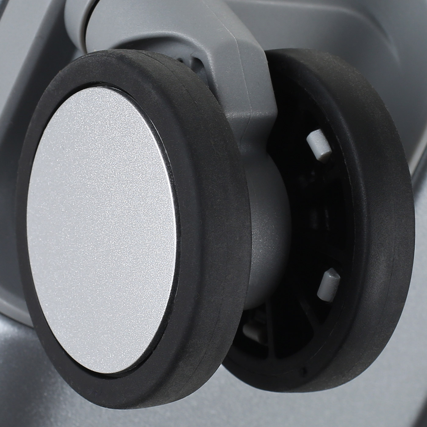 Чемодан большой L из поликарбоната Echolac Shogun