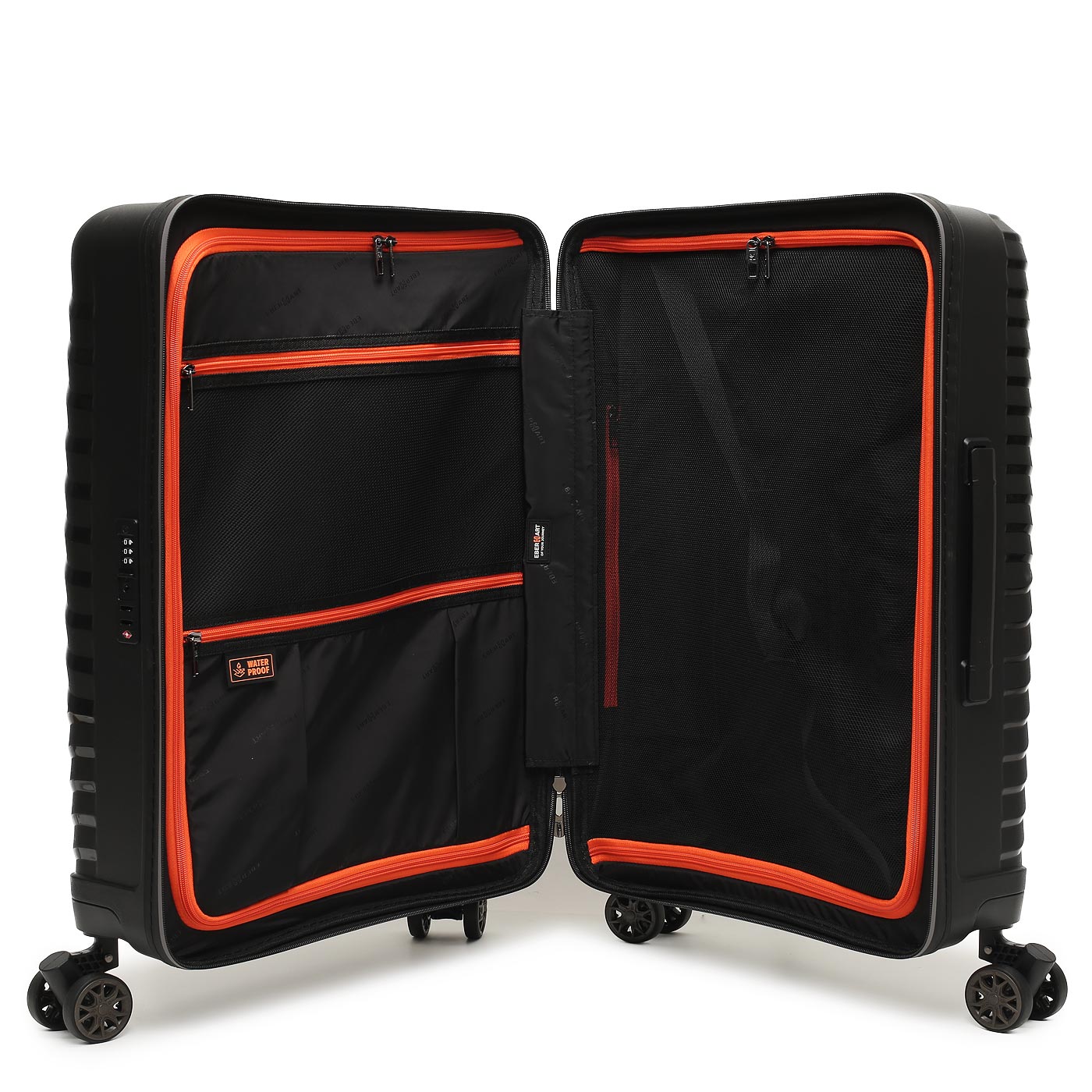 Чемодан Eberhart Majestic 2.0